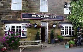 Arncliffe Arms